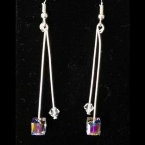 🎓Swarovski Borealis cube earrings